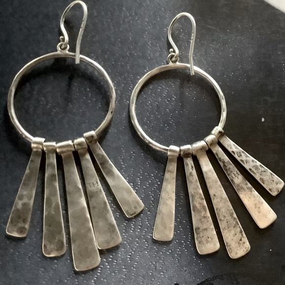 Silpada Vintage Sterling Silver “Nod To Mod" Textured Fringe Dangle Earrings - Picture 7 of 10